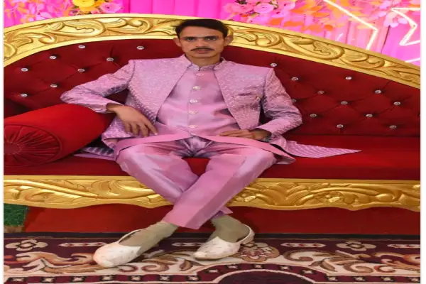लखनऊ में युवक की मौत, पैरों पर करंट से झुलसने के निशान ने बढ़ाए सवाल